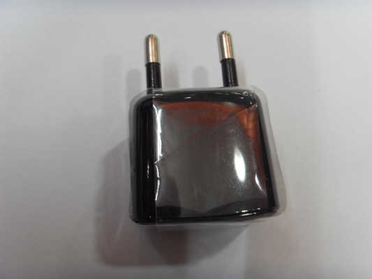 Tragbar schwärzen Sie,/weiße Mini-USB-Auto-Fahrzeug-Ladegeräte für BLACKBERRY-iPhone
